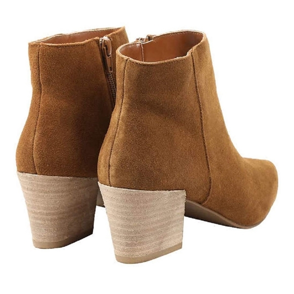 Brand new in box!  Kensie booties - Picture 3 of 4